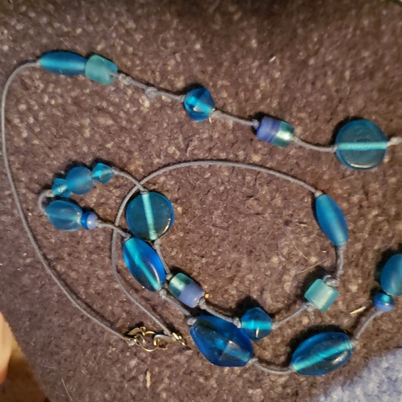 Necklace - Picture 1 of 1